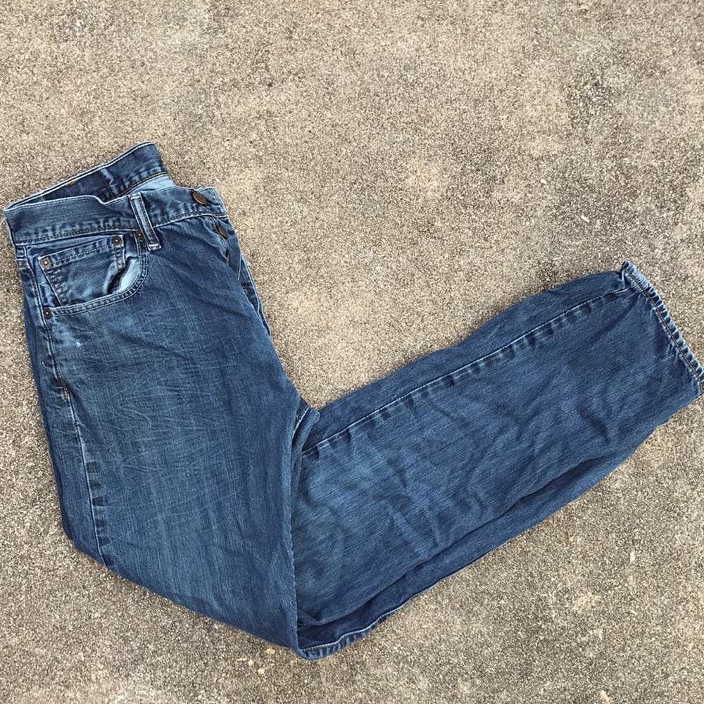 Levi’s 501 button fly. W32 L32